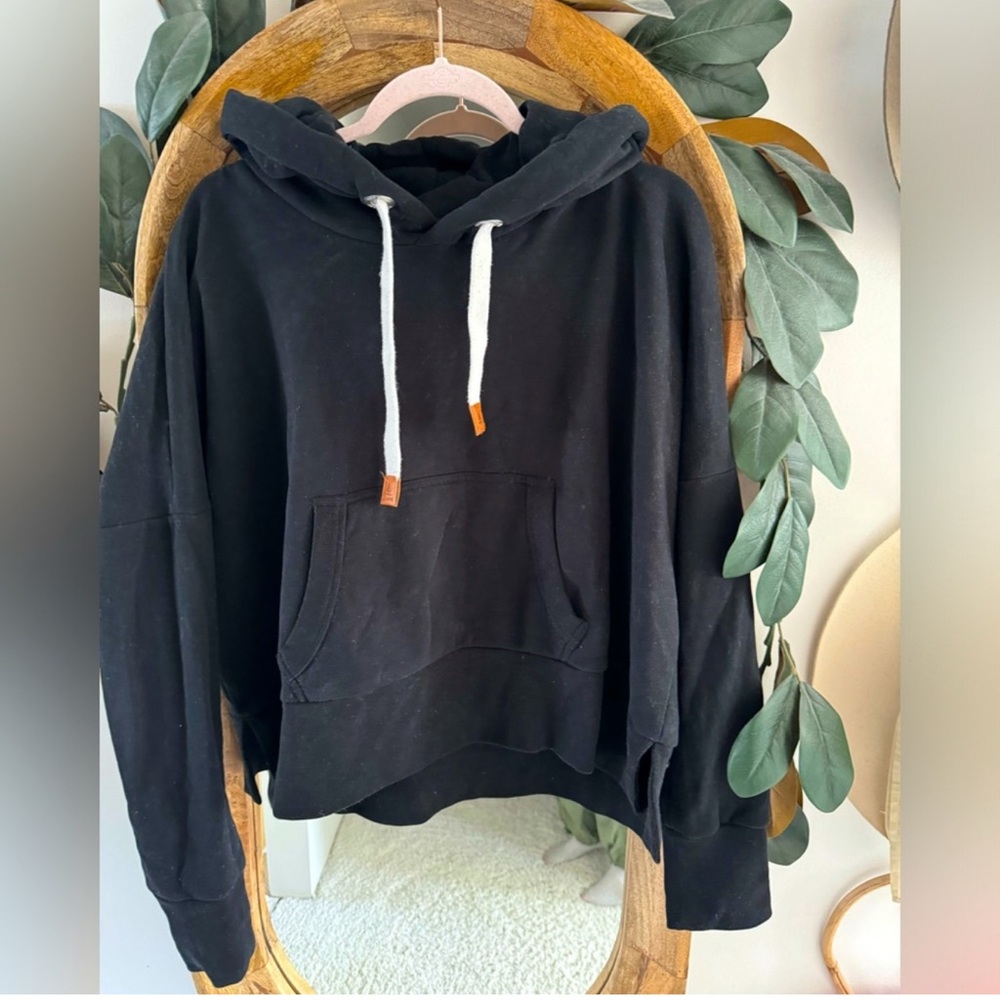 Wanakome Black Hoodie oversized crop XL